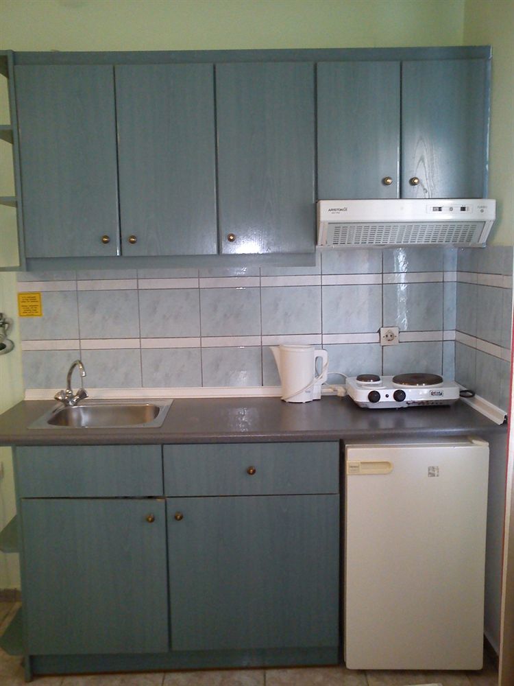 Dioskouroi Apts 3* Agia Pelagia (Crete)